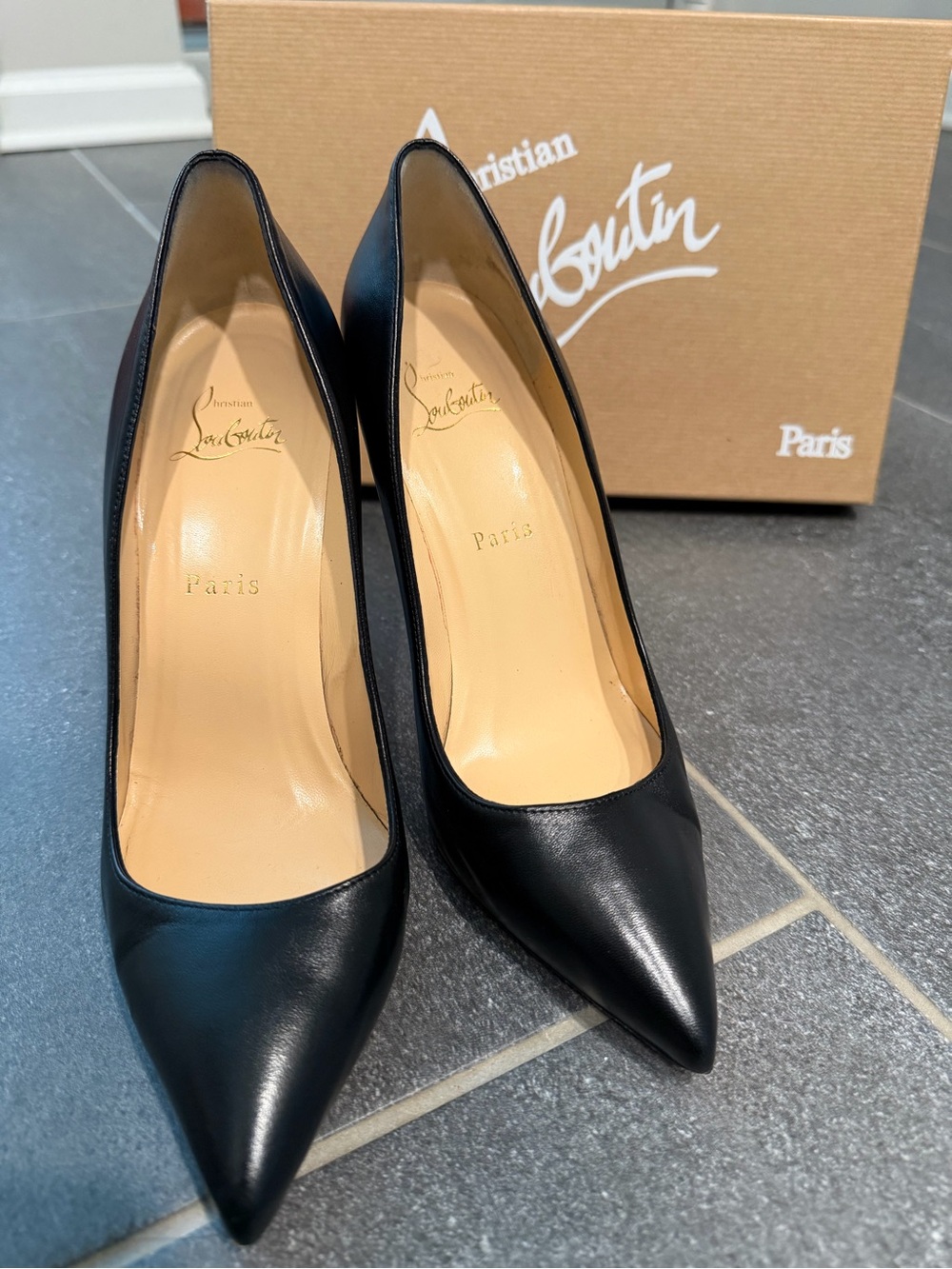 Christian Louboutin Pigalle 100 Nappa Shiny Black Pumps